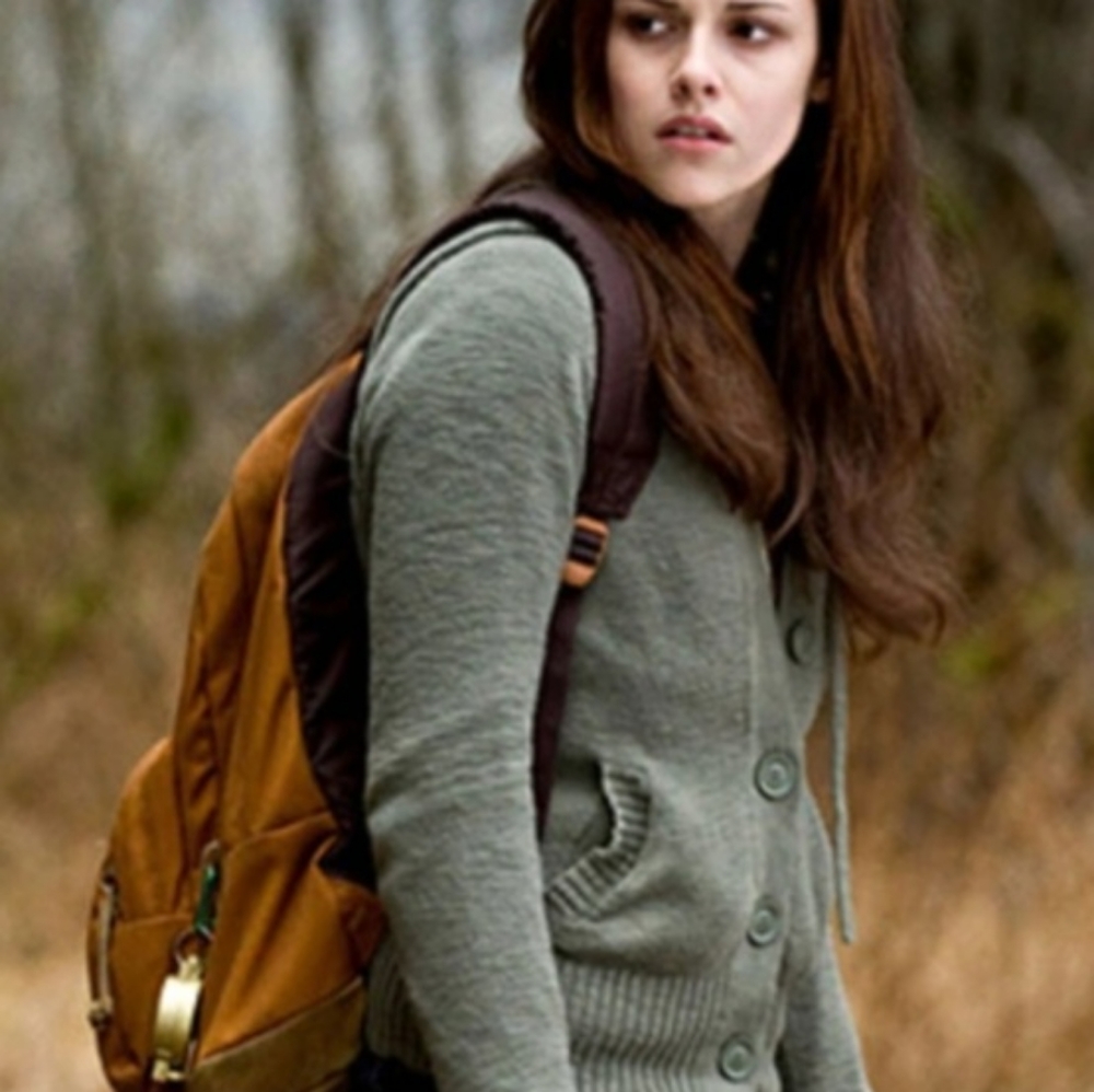 ALT ASO Twilight Caslon Zip Up Cardigan as seen worn by Bella Swan.